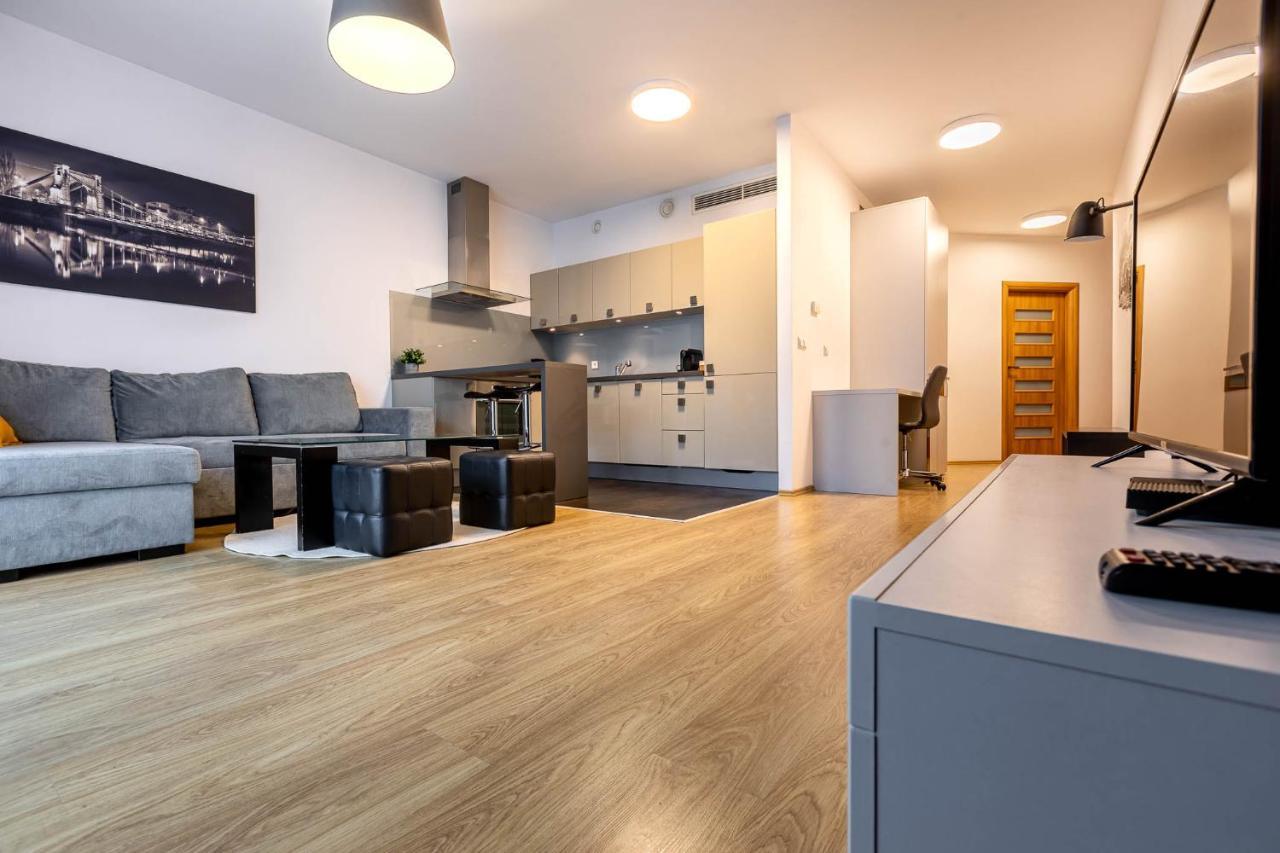 Apartament Just In Center Wroclaw Exterior photo